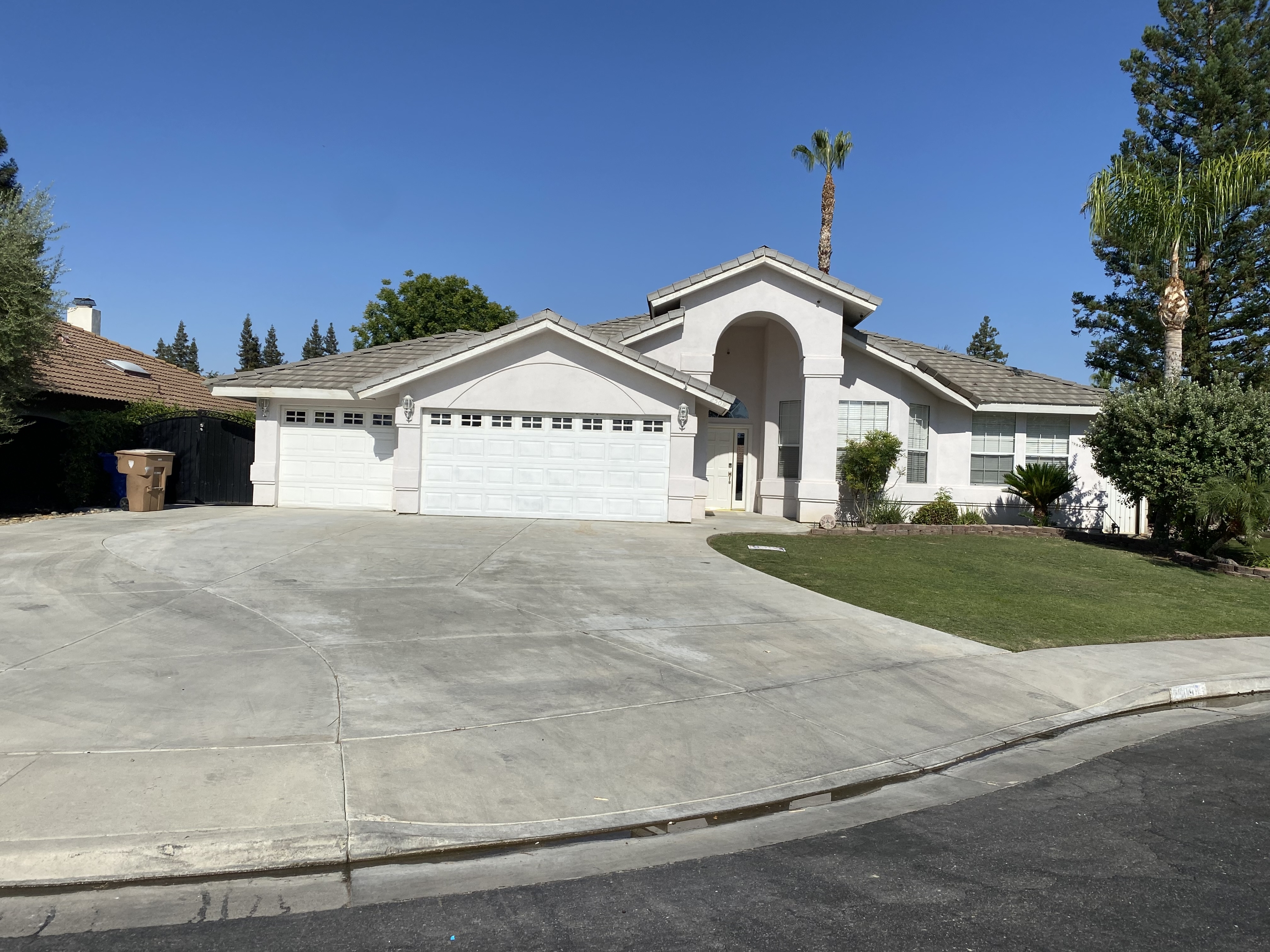 2509 Oak View Court